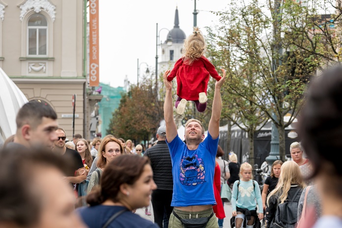 Populiariausi vilniečių vardai, tuoktuvių mados ir neįtikėtini nuotykiai